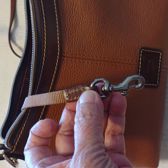 Bags - Picture 2 of 11